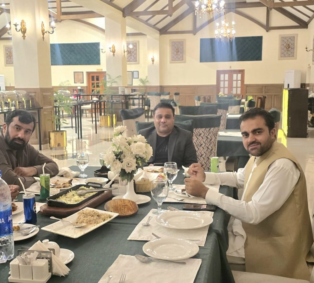 meeting dinner Prime view